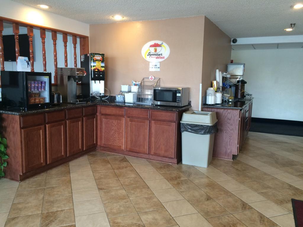Super 8 By Wyndham Winnemucca Nv Eksteriør billede